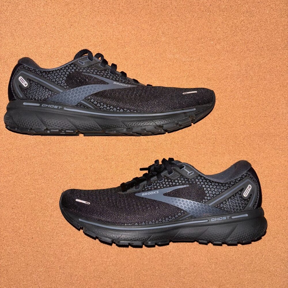 Women's Brooks Ghost 14 Size 9.5